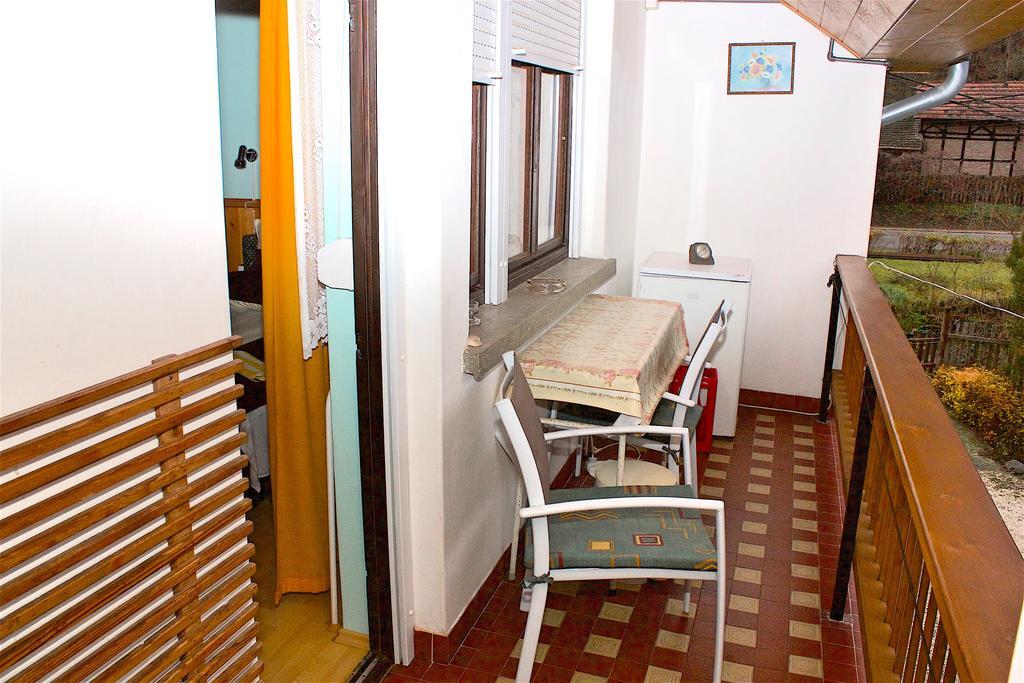Pereszlényi Vendégház Visegrád Camera foto